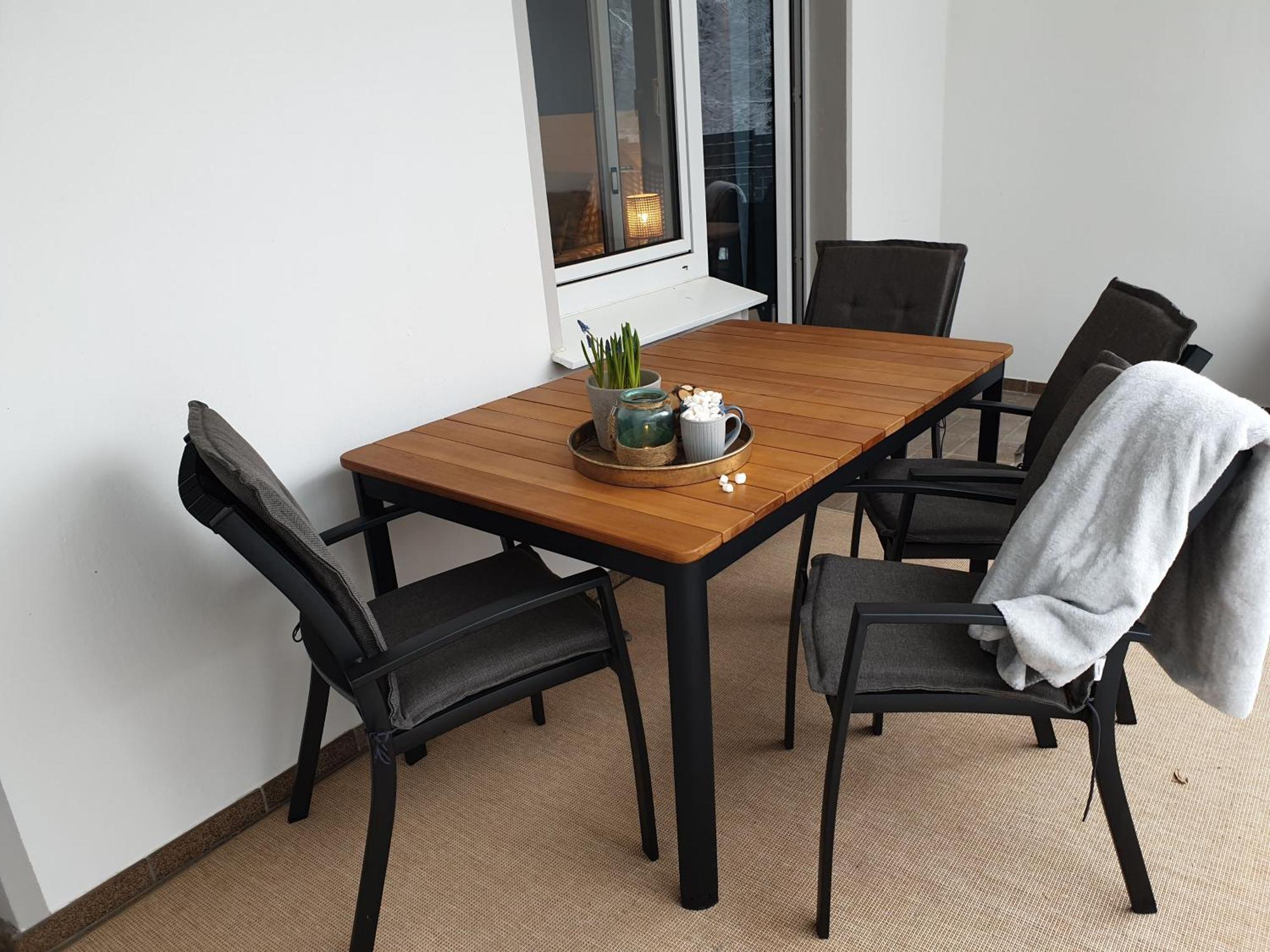 Apartment Winter In Der Waldrand Mit Zwei Balkonen *
